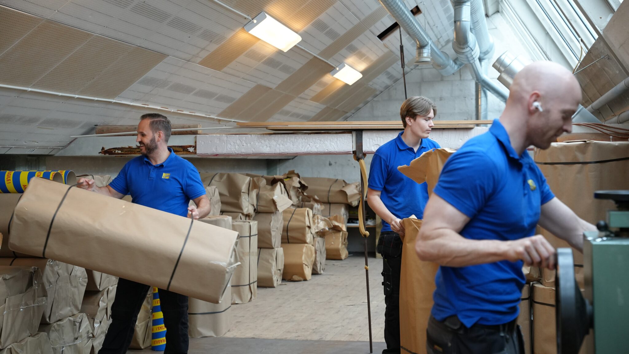 Hantering av order av solskydd på lager